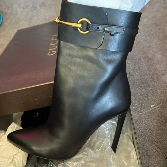 Trading for new item;) - Picture 1 of 5